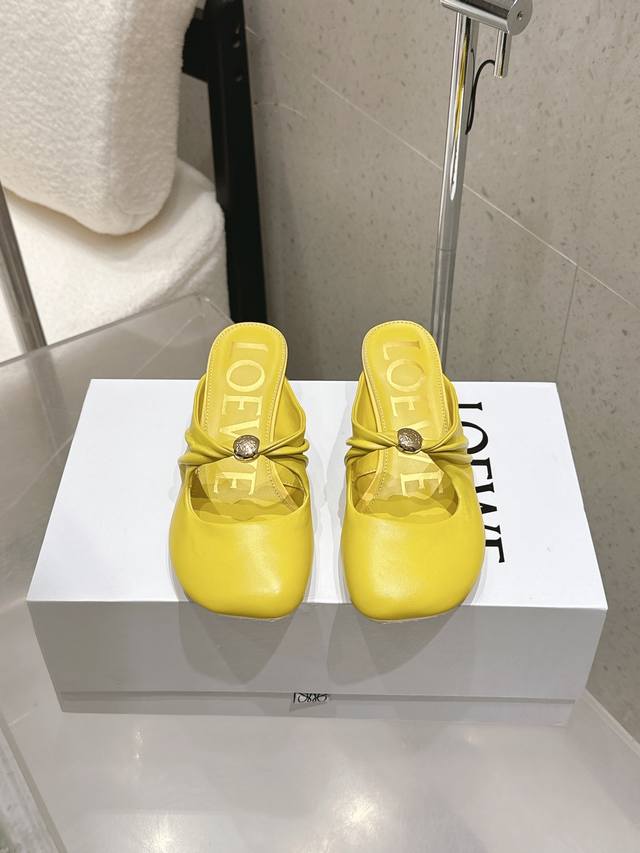 Top version Loewe 25 spring and summer new kitten heel closed toe slippers squar