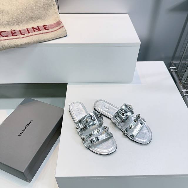 High quality factory delivery! Top quality Balenciaga 2025 spring and summer ne