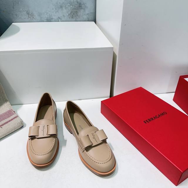 High quality factory! Top quality original channel! Ferragamo Ferragamo 25 spri