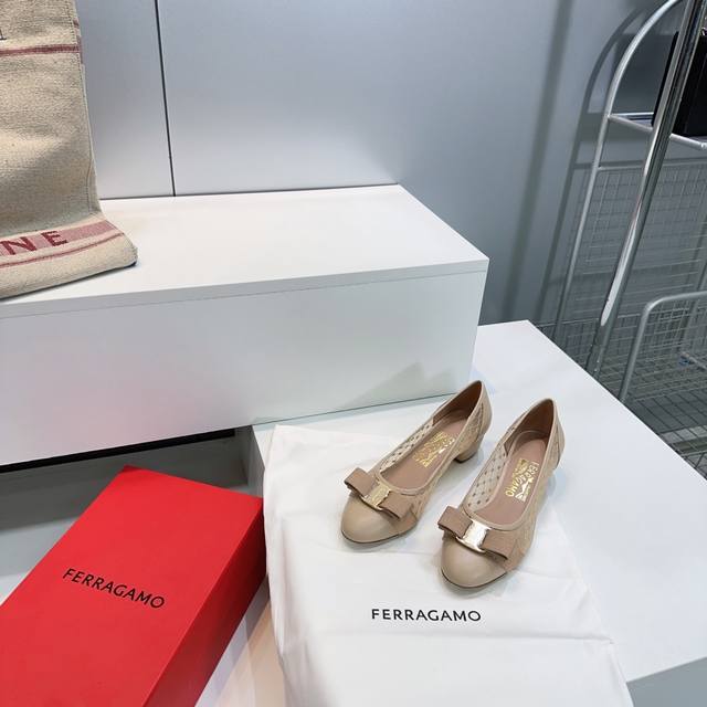 High quality factory! Top quality Salvatore Ferragamo 25 spring and summer clas