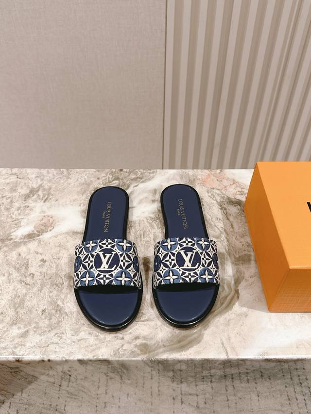 Lujia Early Spring New Arrival~Lv Spring and Summer Slippers, too colorful! Fash