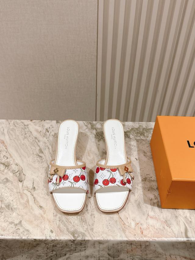 Lujia Early Spring New Arrival~Lv Spring and Summer Slippers, too colorful! Fash