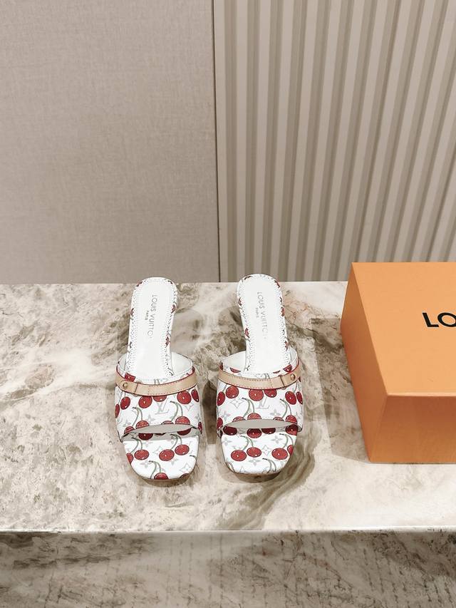 Lujia Early Spring New Arrival~Lv Spring and Summer Slippers, too colorful! Fash