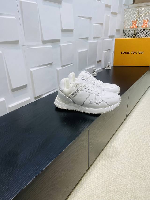 Top version: Lv Louis Vuitton L's latest Run Away Maxi series thick-soled casua