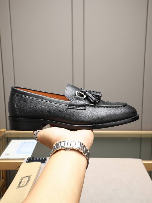 Recommended products **Gucci** latest business formal leather shoes official we