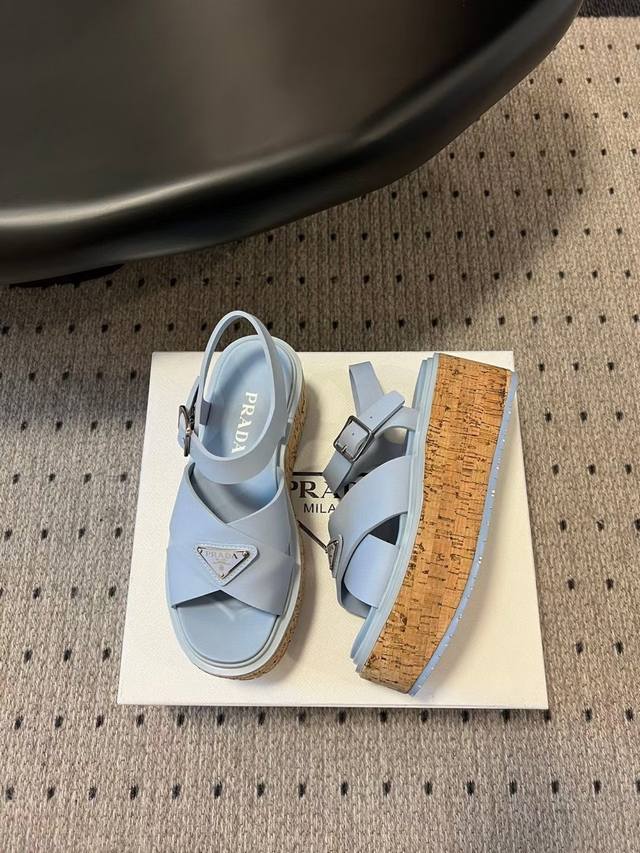 Sngg | Thick-soled Roman sandals Super popular Prada's latest spring and summer