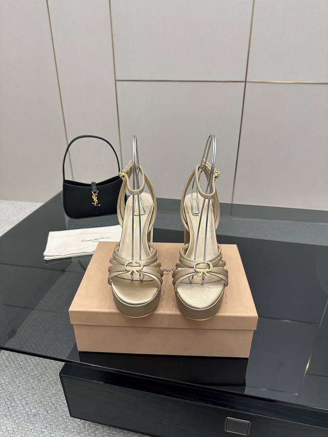 Gianvito Rossi 2025 new sandals Original development Top version Purchasing qual