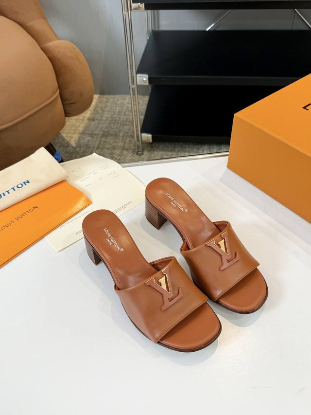factory price Louis Vuitton new spring and summer sandals for women Lv Sunset C