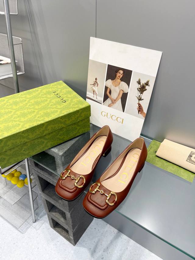 Factory P price Gucci early spring new style horsebit thick heel single shoes r