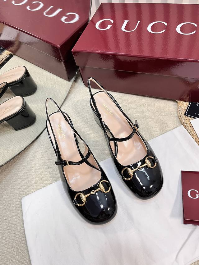 G's new Gucci horsebit slingback sandals with thick heels and patent leather san