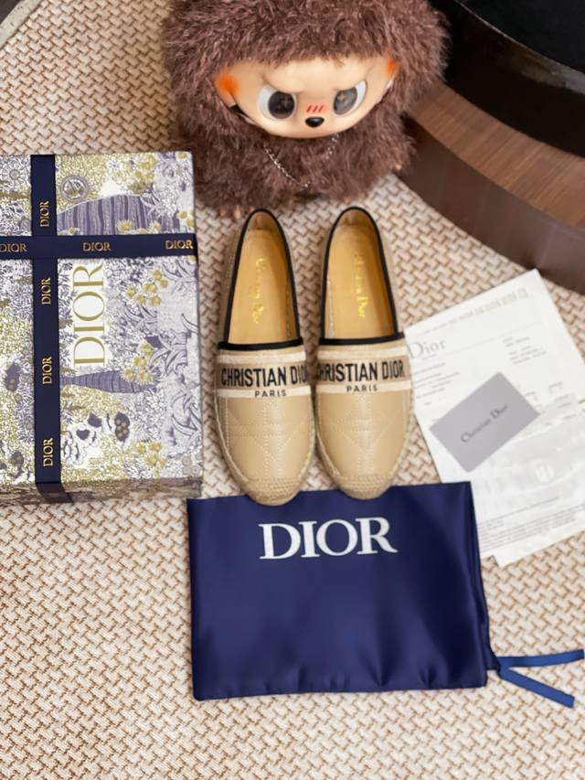 Leather Dior Fisherman Shoes The whole pair of shoes is purchased from Zp, deve