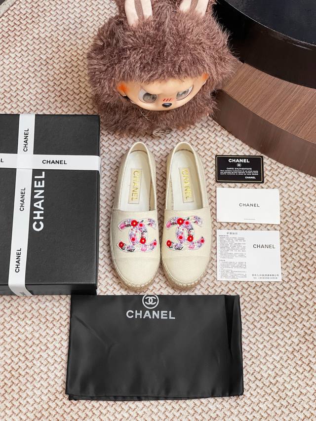 Chanel Fisherman Shoes The whole pair of shoes is purchased from Zp, developed