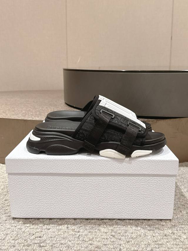 , Dior 2025 latest classic Velcro slippers DDD, recommended by many celebrity fa