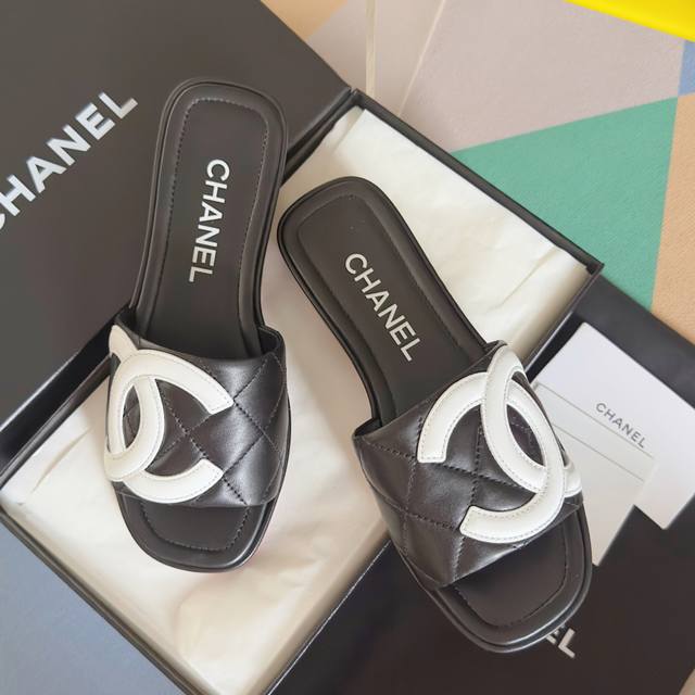 Purchasing level: Women's Chanel second-hand Kangpeng big C Logo wedge heel blac