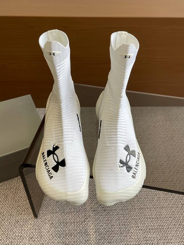 Balenciaga Spring/Summer Show Model Under Armour Joint Couple Socks Shoes The Ba