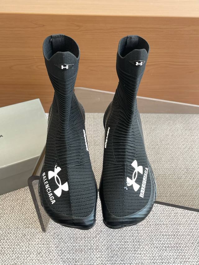Balenciaga Spring/Summer Show Model Under Armour Joint Couple Socks Shoes The Ba