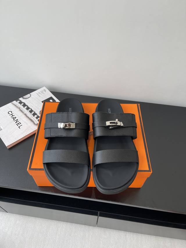 Male 50 Hermes calfskin functional sandals with ergonomic rubber sole and classi