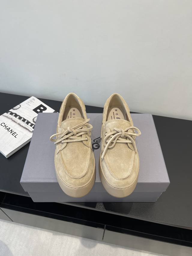 Hogan New H-Wrap Series H681 Strappy Loafers Hogan's suede slip-on shoes are mad