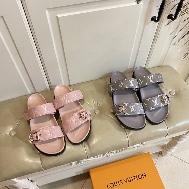 factory price P, Louis Vuitton new color, embossed cowhide surface, sheepskin li