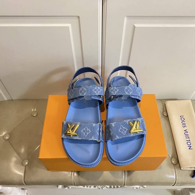 factory price P, new Louis Vuitton model, cowhide classic old flower denim fabri