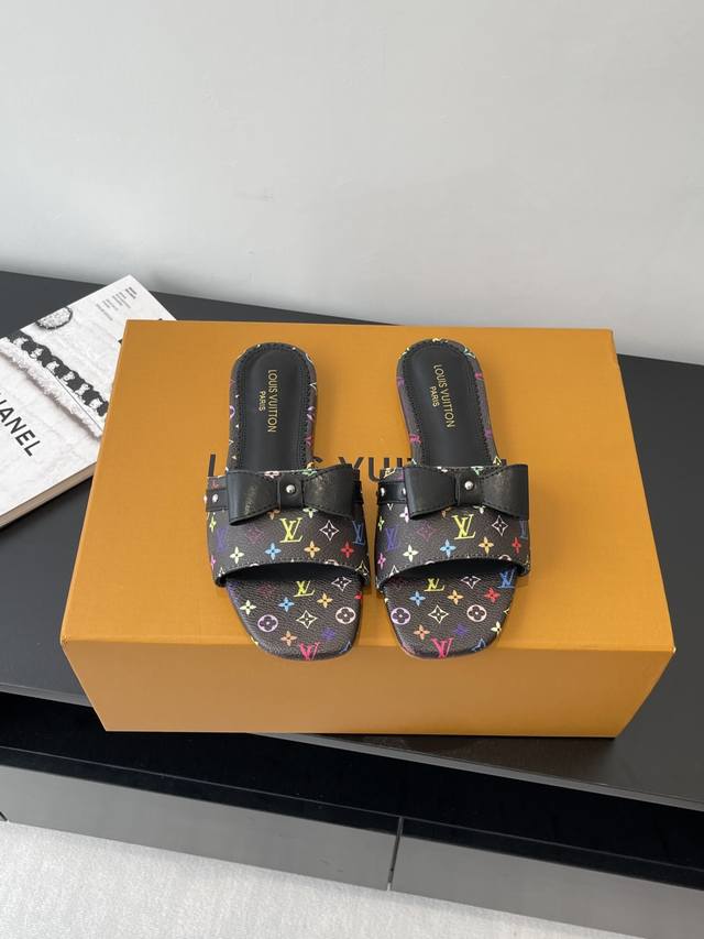 Louis Vuitton 25Ss Spring and Summer new cat heel flat sandals LV classic logo u