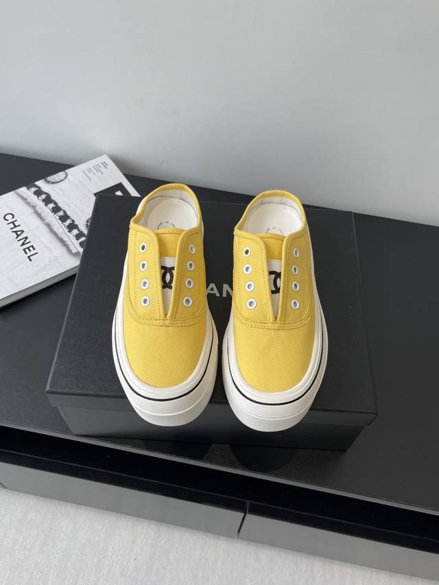 Chanel Chanel 25Ss hidden vintage canvas shoes half-slip style full of vintage f