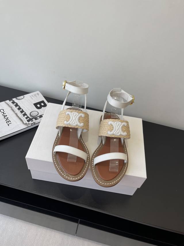 Celine Celine spring and summer retro Arc de Triomphe fashionable sandals are ab
