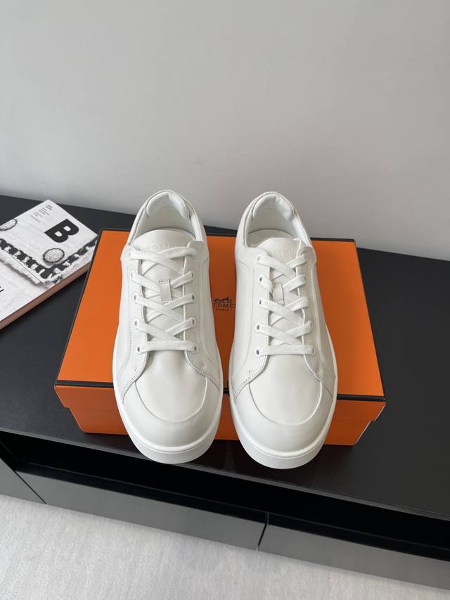 Purchasing-level men's Herm