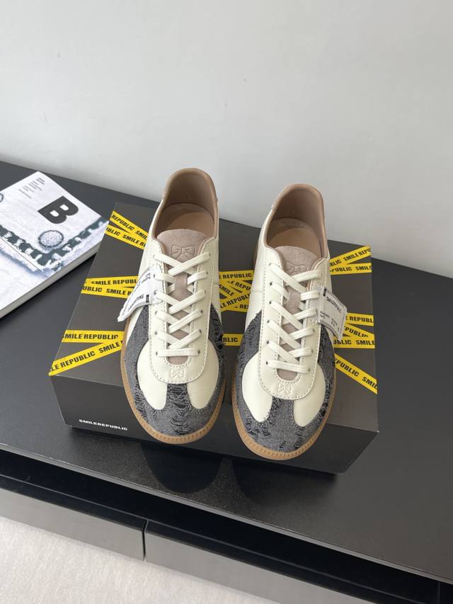 Smilerepublic The new Dexun shoes, Sea Salt Cololie, have a slightly sweet balle