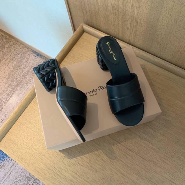 Gianvit* Ross* mid-heeled slippers. Very simple and unique design. Custom sheeps