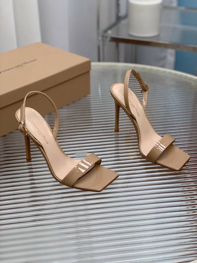 Gianvit* Ross* square-toed sandals. Adhering to the elegant and intellectual sty