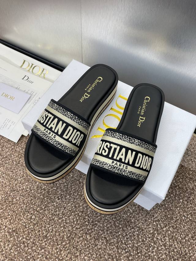 Factory P price P Dior 2025 Spring and Summer New Ivieta Dway Jelly Color Flat F