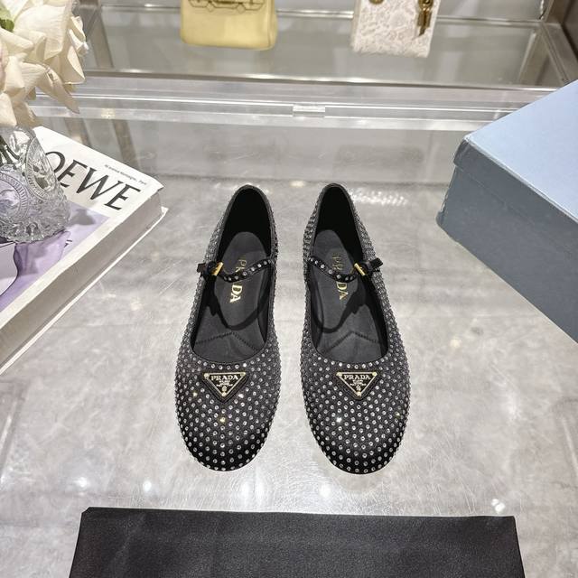 25 The latest Prada Prada new diamond Mary Jane single shoes ballet shoes, super