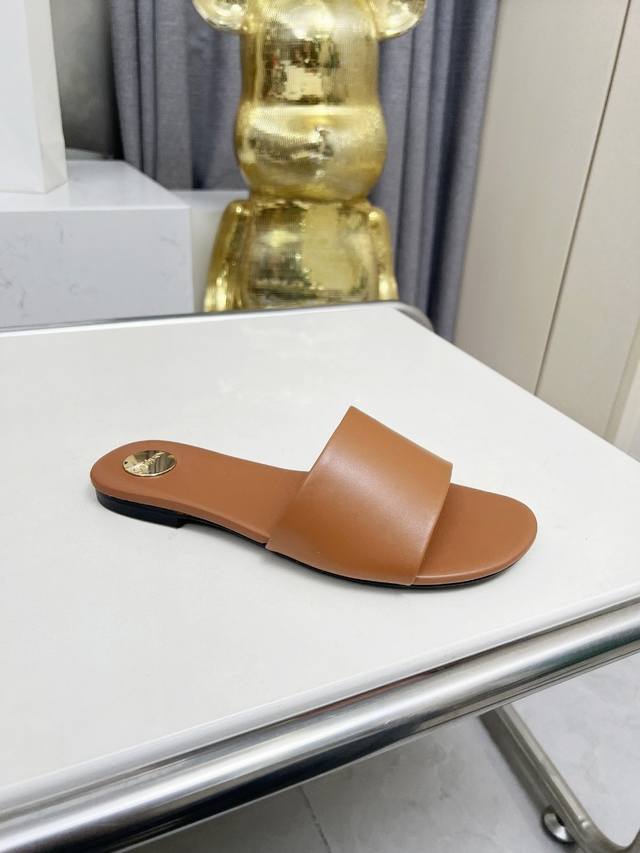 Saint Laurent: Dark brown leather slippers Rubber sole genuine leather sole Siz