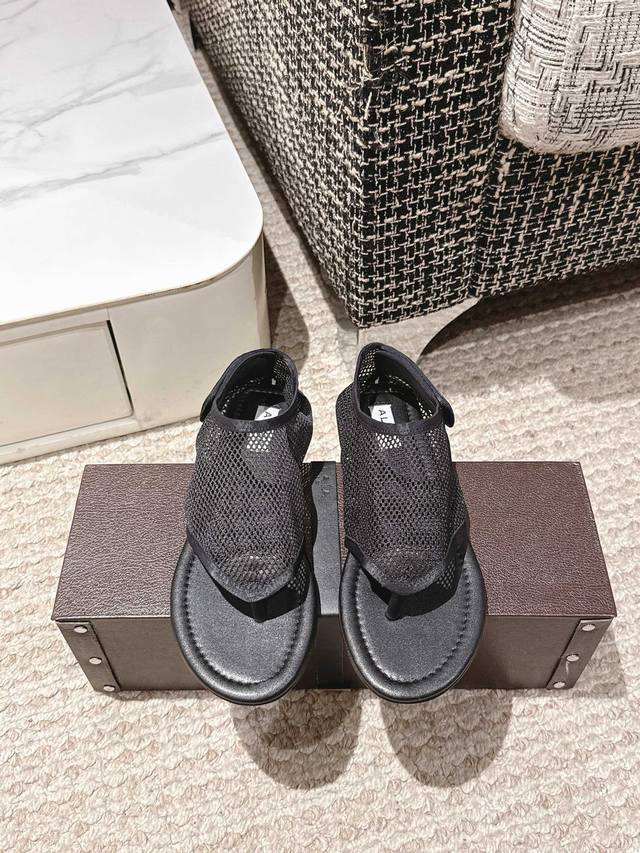 Alaia 25 Spring and summer new style celebrity style clip-toe fishnet shoes ball