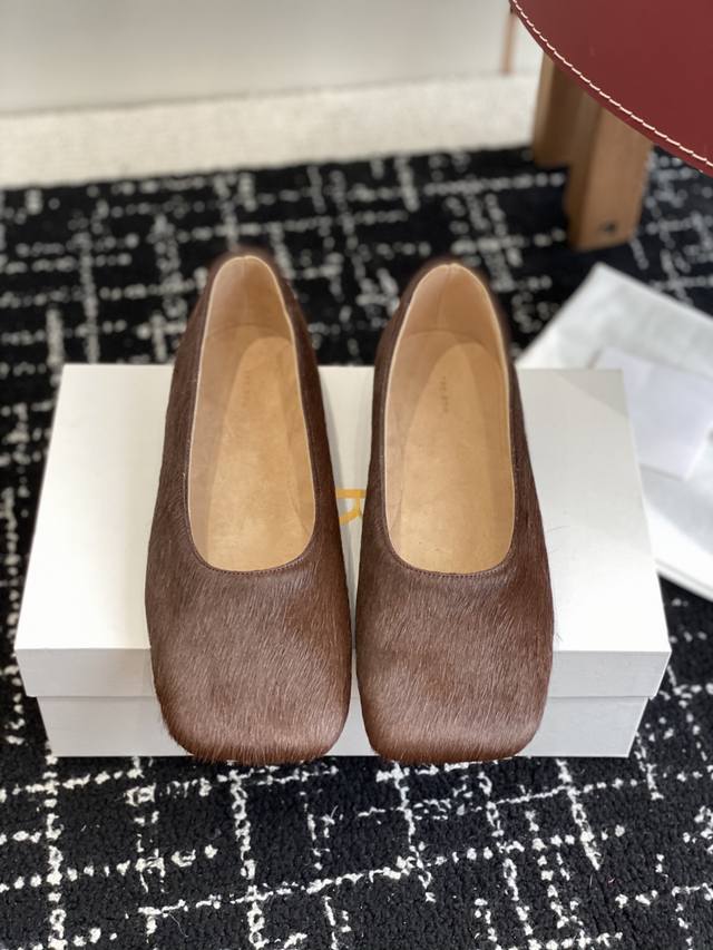 Dongguan purchasing level The Row new square toe shallow mouth mule horse hair s