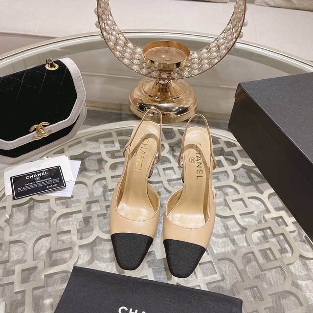Chane* Chanel's most worthy classic thick heel round toe color matching high hee