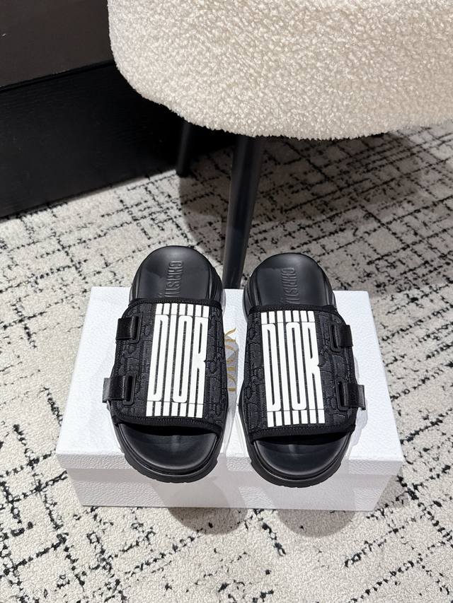 Dior 25 latest D-Wander adjustable Velcro round toe thick bottom non-slip flip f