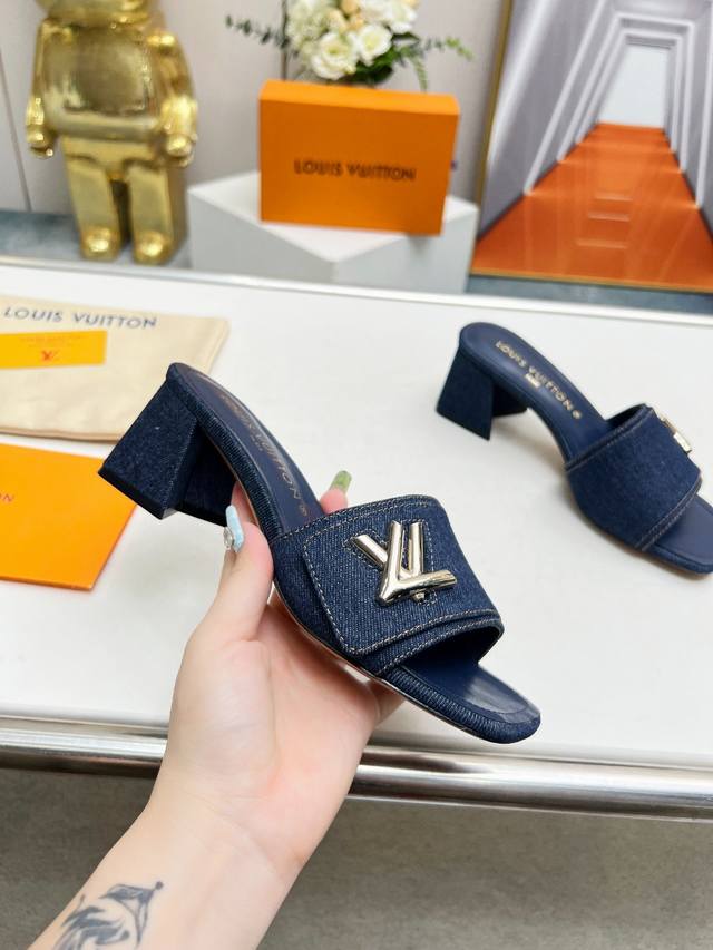 Price P: 25 The latest L spring and summer models, the latest catwalk official