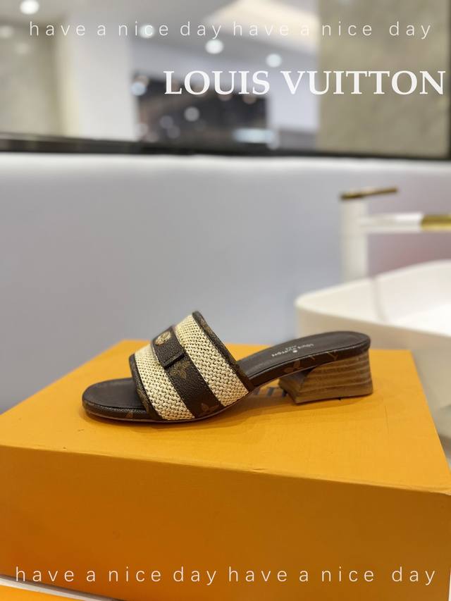 Price P: Purchasing-level L's official website catwalk sandals, classic boots +