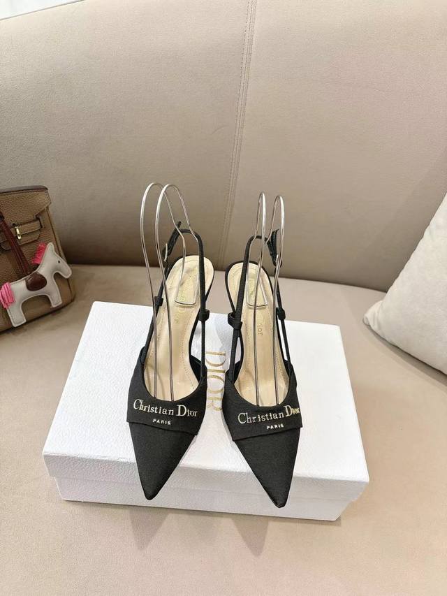 Dior2025 Spring and Summer New Products Steel Stamped Letter Logo Single Shoes S