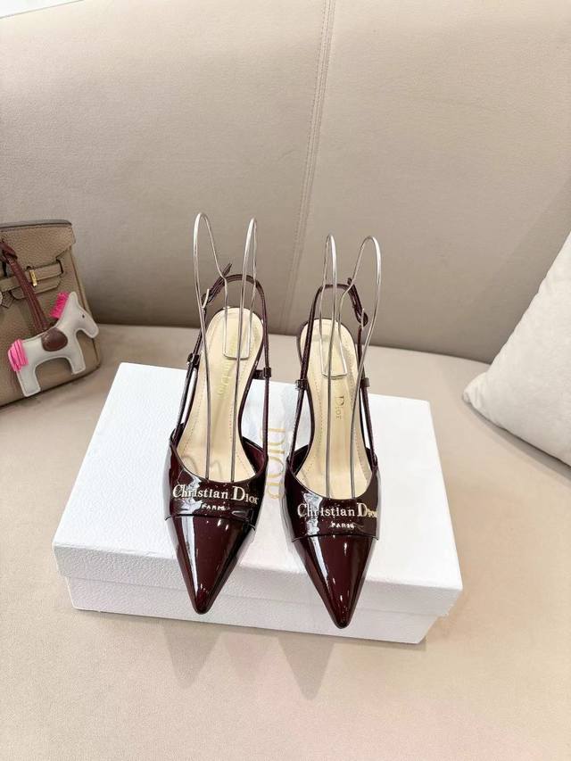 Dior2025 Spring and Summer New Products Stamped Letter Logo Single Shoes Sandals