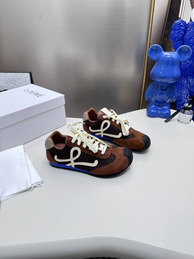 Factory: Aluminum alloy shoe buckle +10 Brown order with picture two brown Loew