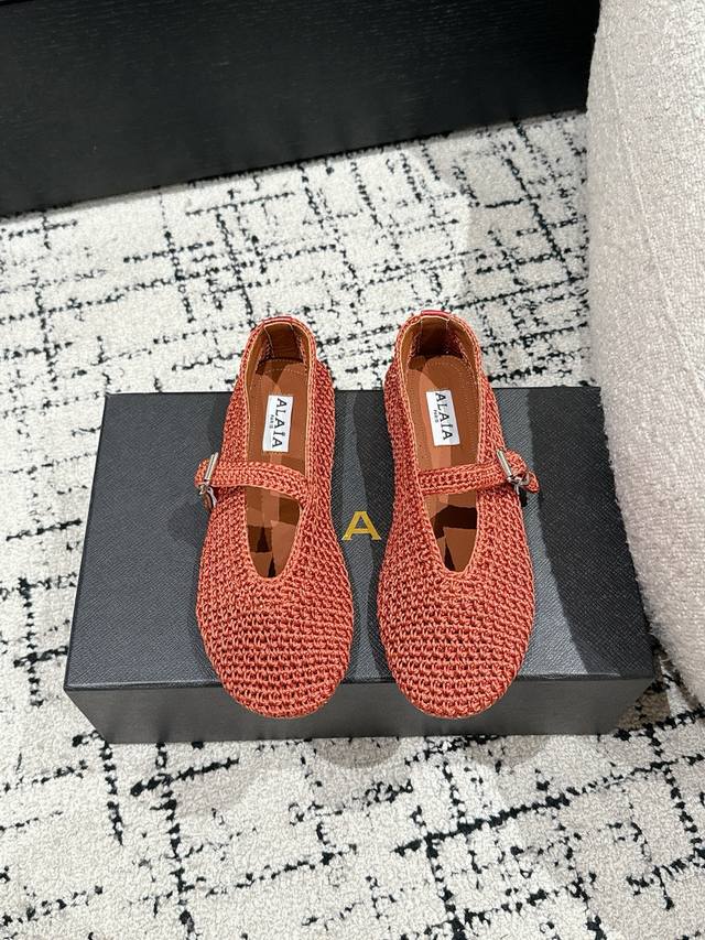 Alaia Alaia 25 Spring and Summer's latest woven ballet flats The king of tailori