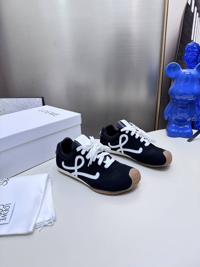 Factory: Aluminum alloy shoe buckle +10 Loewe's second-generation Ballet Runner