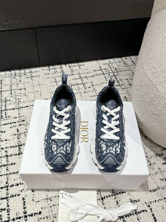 Top versionDior 25 latest hot-selling Dior Vibe sports casual dad shoesOriginal