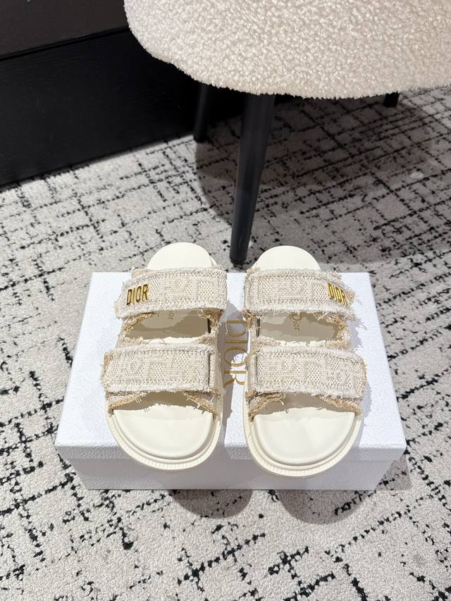Purchasing-level Dior 25 Dioract flat open-toe one-strap sandals Compared to Cha