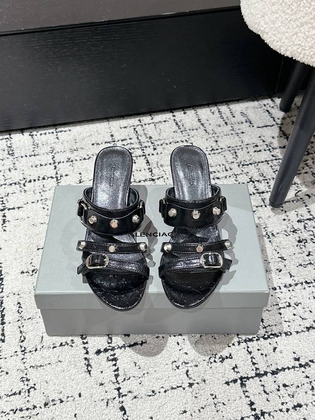 Top version Balenciaga 25 Ss new spring and summer mid-heel slippers Slightly wr