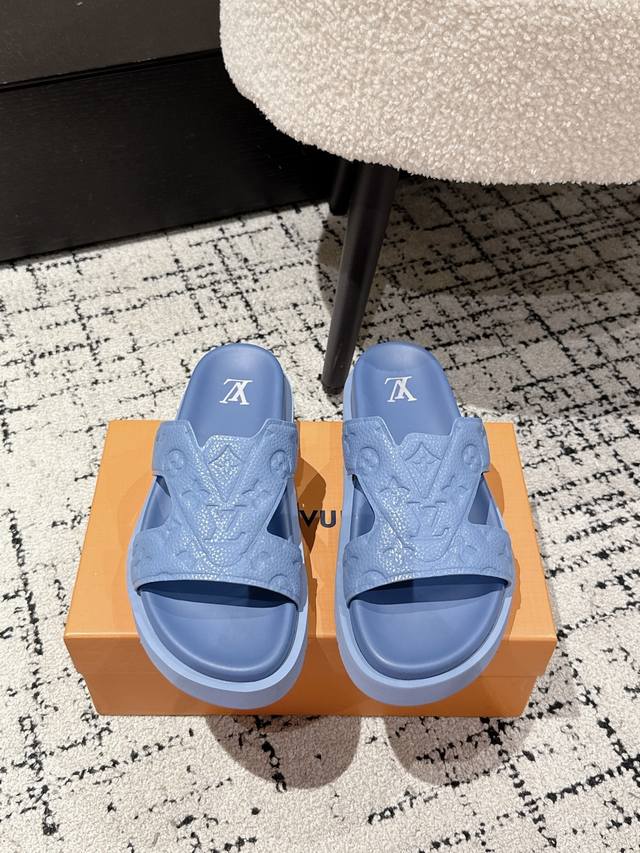 Top versionLv Louis Vuitton 25 latest Oasis series thick-soled sandalsOriginal p