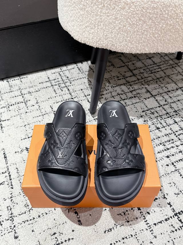 Top versionLv Louis Vuitton 25 latest Oasis series thick-soled sandalsOriginal p